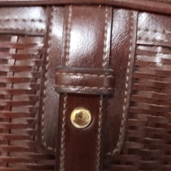 Naturalizer domed satchel 10x10 - Picture 3 of 11